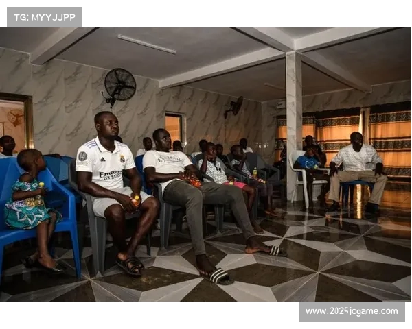 非洲杯赛场球迷互动活动,当地文化元素融入赛事