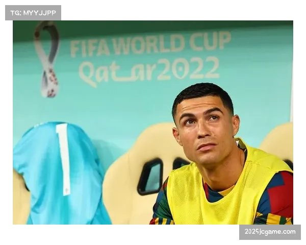 欧足联宣布下赛季欧冠将试行“橙牌”制度,临时罚下10分钟 欧足联宣布下赛季欧冠将试行“橙牌”制度,临时罚下10分钟